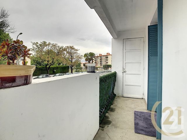Appartement F3 à vendre - 3 pièces - 53.47 m2 - PERPIGNAN - 66 - LANGUEDOC-ROUSSILLON - Century 21 Terres Catalanes Appartement F3 à vendre - 3 pièces - 53.47 m2 - PERPIGNAN - 66 - LANGUEDOC-ROUSSILLON - Century 21 Terres Catalanes