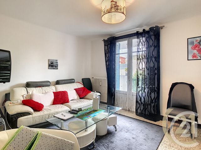 Appartement F3 à vendre - 3 pièces - 53.47 m2 - PERPIGNAN - 66 - LANGUEDOC-ROUSSILLON - Century 21 Terres Catalanes Appartement F3 à vendre - 3 pièces - 53.47 m2 - PERPIGNAN - 66 - LANGUEDOC-ROUSSILLON - Century 21 Terres Catalanes