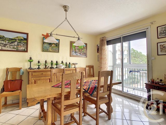 Appartement F4 à vendre - 4 pièces - 91.53 m2 - PERPIGNAN - 66 - LANGUEDOC-ROUSSILLON - Century 21 Terres Catalanes Appartement F4 à vendre - 4 pièces - 91.53 m2 - PERPIGNAN - 66 - LANGUEDOC-ROUSSILLON - Century 21 Terres Catalanes