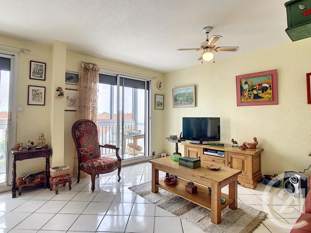 Appartement F4 à vendre - 4 pièces - 91.53 m2 - PERPIGNAN - 66 - LANGUEDOC-ROUSSILLON - Century 21 Terres Catalanes Appartement F4 à vendre - 4 pièces - 91.53 m2 - PERPIGNAN - 66 - LANGUEDOC-ROUSSILLON - Century 21 Terres Catalanes
