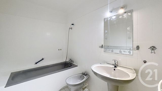 maison à louer - 5 pièces - 115.2 m2 - SALEILLES - 66 - LANGUEDOC-ROUSSILLON - Century 21 Terres Catalanes