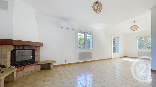 maison à louer - 5 pièces - 115.2 m2 - SALEILLES - 66 - LANGUEDOC-ROUSSILLON - Century 21 Terres Catalanes