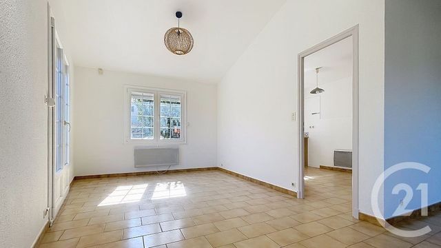 maison à louer - 5 pièces - 115.2 m2 - SALEILLES - 66 - LANGUEDOC-ROUSSILLON - Century 21 Terres Catalanes