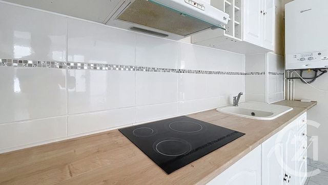 Appartement F3 à louer - 3 pièces - 71.07 m2 - PERPIGNAN - 66 - LANGUEDOC-ROUSSILLON - Century 21 Terres Catalanes