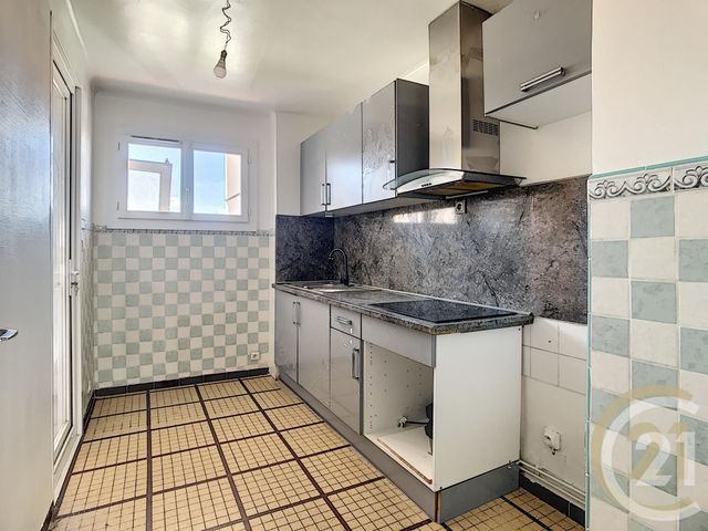 Appartement F3 à vendre - 3 pièces - 58.9 m2 - PERPIGNAN - 66 - LANGUEDOC-ROUSSILLON - Century 21 Terres Catalanes Appartement F3 à vendre - 3 pièces - 58.9 m2 - PERPIGNAN - 66 - LANGUEDOC-ROUSSILLON - Century 21 Terres Catalanes