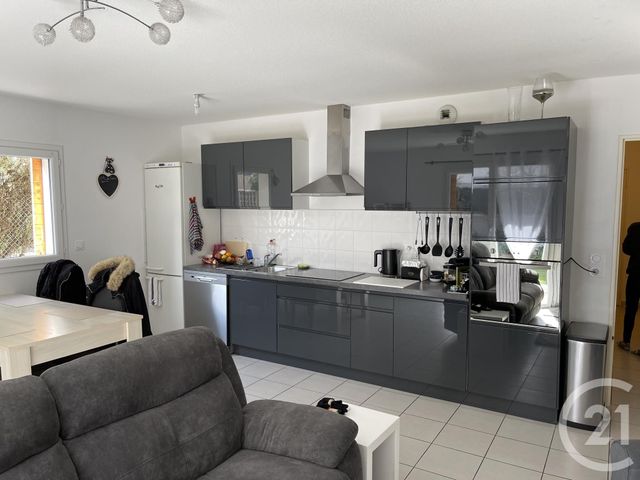Appartement F3 à vendre - 3 pièces - 62.34 m2 - PERPIGNAN - 66 - LANGUEDOC-ROUSSILLON - Century 21 Terres Catalanes Appartement F3 à vendre - 3 pièces - 62.34 m2 - PERPIGNAN - 66 - LANGUEDOC-ROUSSILLON - Century 21 Terres Catalanes