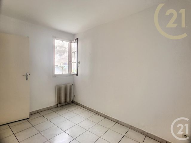 Afficher la photo en grand Appartement F3 à louer - 3 pièces - 57.0 m2 - THUIR - 66 - LANGUEDOC-ROUSSILLON - Century 21 Terres Catalanes