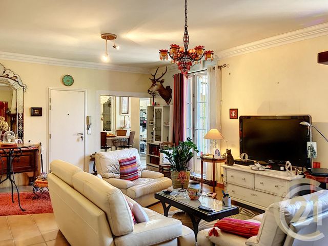 Afficher la photo en grand Appartement F4 à vendre - 4 pièces - 110.72 m2 - PERPIGNAN - 66 - LANGUEDOC-ROUSSILLON - Century 21 Terres Catalanes
