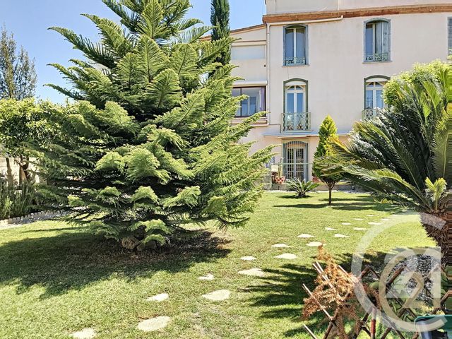 Afficher la photo en grand Appartement F4 à vendre - 4 pièces - 110.72 m2 - PERPIGNAN - 66 - LANGUEDOC-ROUSSILLON - Century 21 Terres Catalanes