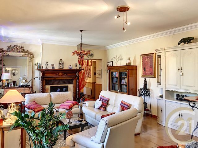 Afficher la photo en grand Appartement F4 à vendre - 4 pièces - 110.72 m2 - PERPIGNAN - 66 - LANGUEDOC-ROUSSILLON - Century 21 Terres Catalanes