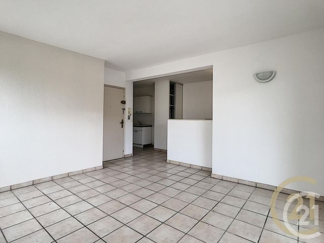Appartement F3 à vendre - 3 pièces - 55.76 m2 - PERPIGNAN - 66 - LANGUEDOC-ROUSSILLON - Century 21 Terres Catalanes Appartement F3 à vendre - 3 pièces - 55.76 m2 - PERPIGNAN - 66 - LANGUEDOC-ROUSSILLON - Century 21 Terres Catalanes
