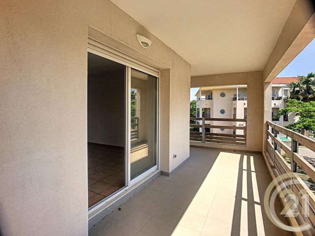 Afficher la photo en grand Appartement F4 à vendre - 4 pièces - 92.56 m2 - PERPIGNAN - 66 - LANGUEDOC-ROUSSILLON - Century 21 Terres Catalanes