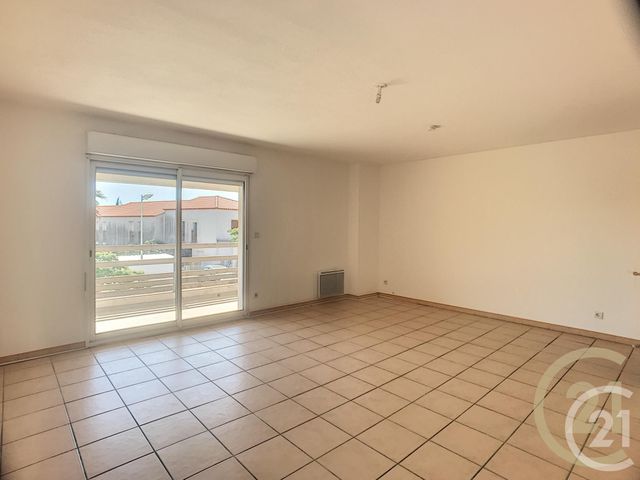 Afficher la photo en grand Appartement F4 à vendre - 4 pièces - 92.56 m2 - PERPIGNAN - 66 - LANGUEDOC-ROUSSILLON - Century 21 Terres Catalanes