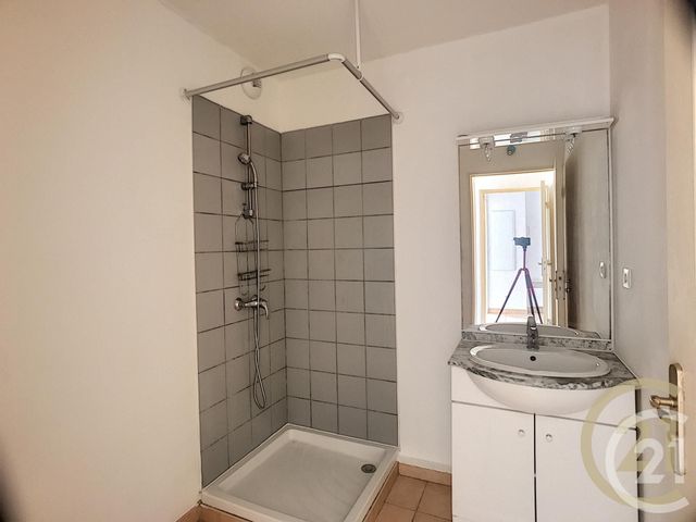 Afficher la photo en grand Appartement F4 à vendre - 4 pièces - 92.56 m2 - PERPIGNAN - 66 - LANGUEDOC-ROUSSILLON - Century 21 Terres Catalanes
