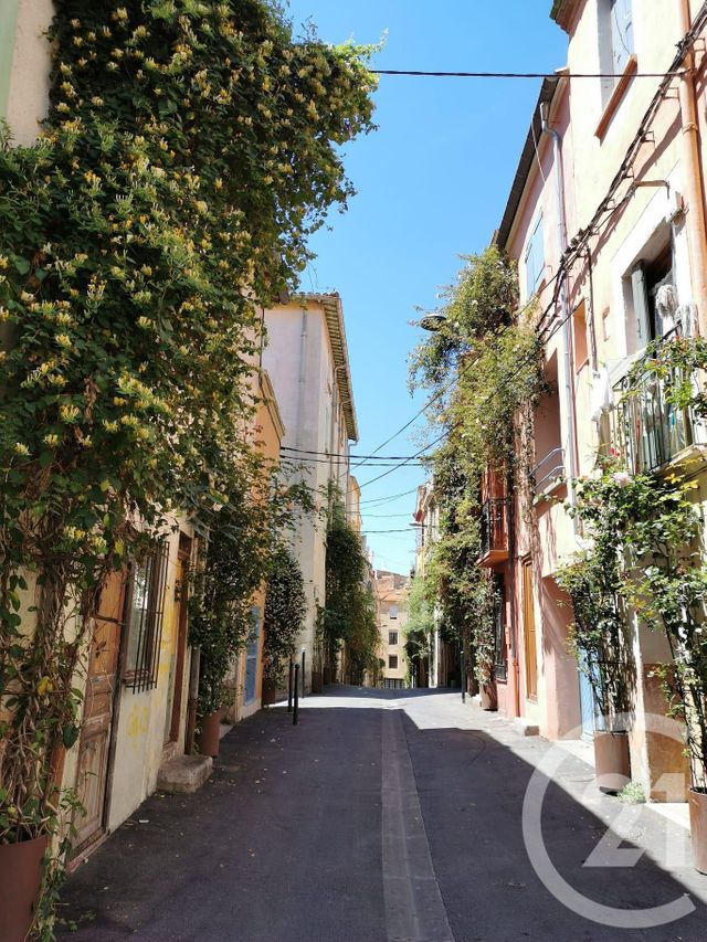 Afficher la photo en grand Appartement F2 à louer - 2 pièces - 43.89 m2 - PERPIGNAN - 66 - LANGUEDOC-ROUSSILLON - Century 21 Terres Catalanes