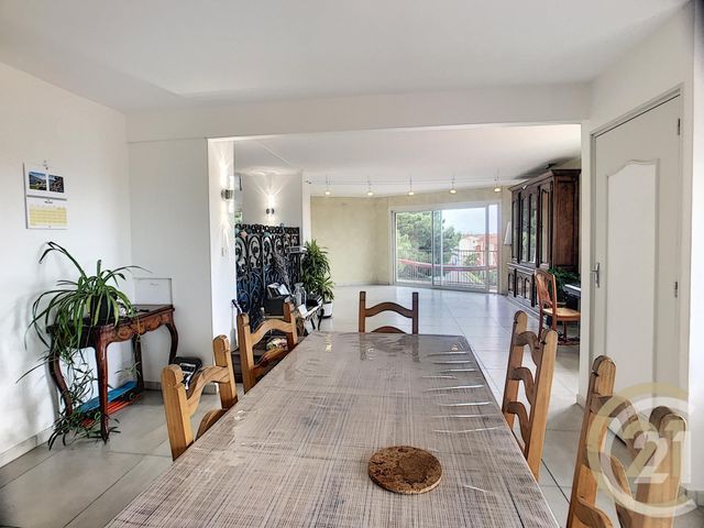 Afficher la photo en grand Appartement F4 à vendre - 4 pièces - 151.85 m2 - PERPIGNAN - 66 - LANGUEDOC-ROUSSILLON - Century 21 Terres Catalanes