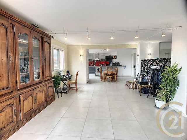 Afficher la photo en grand Appartement F4 à vendre - 4 pièces - 151.85 m2 - PERPIGNAN - 66 - LANGUEDOC-ROUSSILLON - Century 21 Terres Catalanes