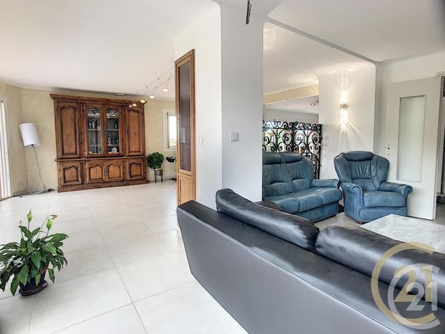 Afficher la photo en grand Appartement F4 à vendre - 4 pièces - 151.85 m2 - PERPIGNAN - 66 - LANGUEDOC-ROUSSILLON - Century 21 Terres Catalanes