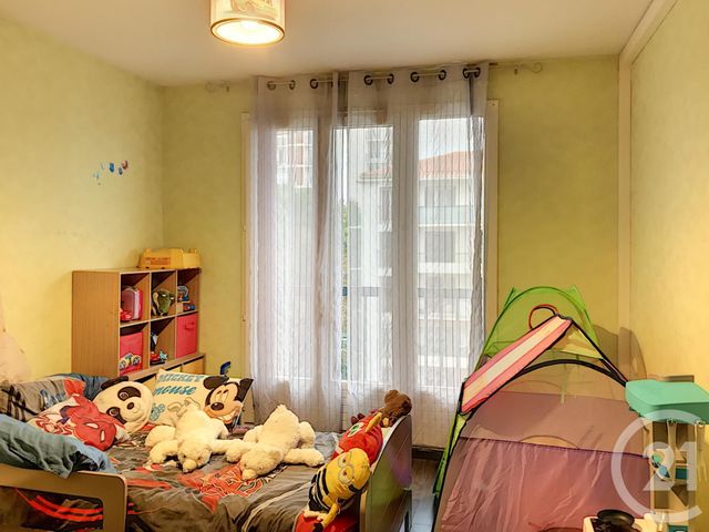 Afficher la photo en grand Appartement F4 à vendre - 4 pièces - 107.8 m2 - PERPIGNAN - 66 - LANGUEDOC-ROUSSILLON - Century 21 Terres Catalanes