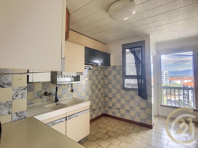 Afficher la photo en grand Appartement F3 à vendre - 4 pièces - 80.89 m2 - PERPIGNAN - 66 - LANGUEDOC-ROUSSILLON - Century 21 Terres Catalanes