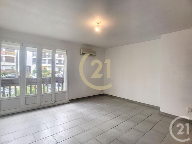 Afficher la photo en grand Appartement F3 à vendre - 3 pièces - 63.51 m2 - PERPIGNAN - 66 - LANGUEDOC-ROUSSILLON - Century 21 Terres Catalanes