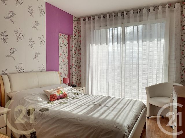 Afficher la photo en grand Appartement F3 à vendre - 3 pièces - 84.85 m2 - PERPIGNAN - 66 - LANGUEDOC-ROUSSILLON - Century 21 Terres Catalanes