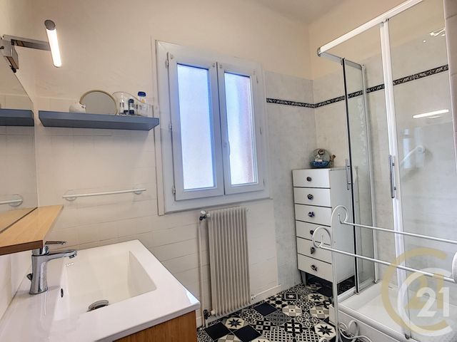 Afficher la photo en grand Appartement F4 à vendre - 4 pièces - 84.54 m2 - PERPIGNAN - 66 - LANGUEDOC-ROUSSILLON - Century 21 Terres Catalanes