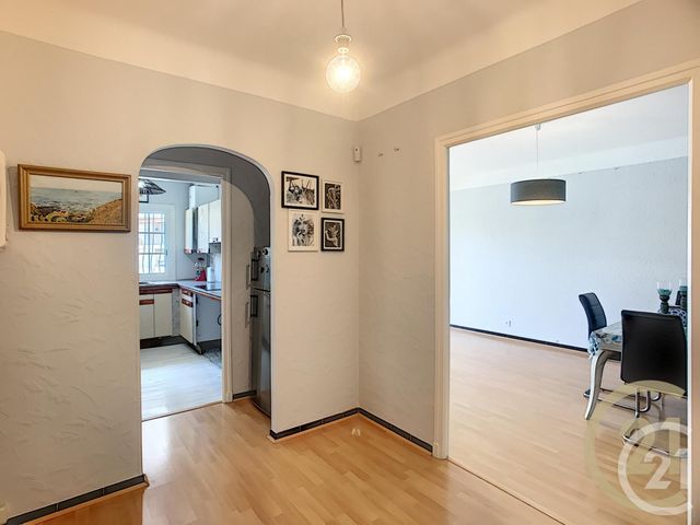Afficher la photo en grand Appartement F4 à vendre - 4 pièces - 84.54 m2 - PERPIGNAN - 66 - LANGUEDOC-ROUSSILLON - Century 21 Terres Catalanes
