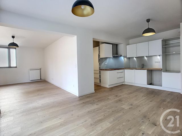 Afficher la photo en grand Appartement F5 à vendre - 5 pièces - 128.9 m2 - PERPIGNAN - 66 - LANGUEDOC-ROUSSILLON - Century 21 Terres Catalanes