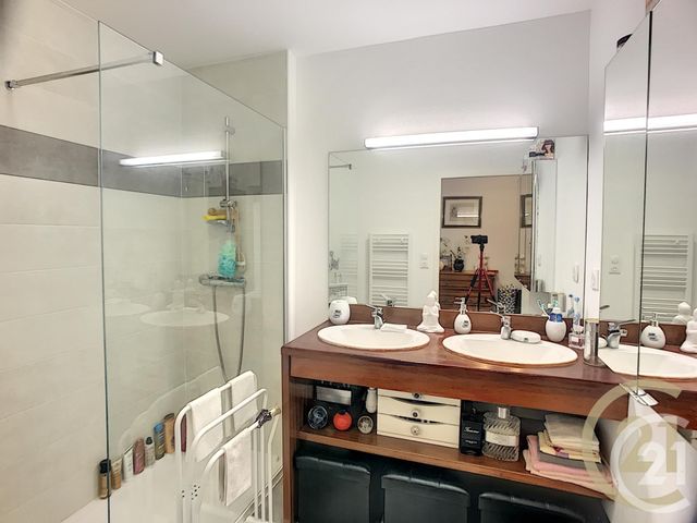 Afficher la photo en grand Appartement F3 à vendre - 3 pièces - 72.55 m2 - PERPIGNAN - 66 - LANGUEDOC-ROUSSILLON - Century 21 Terres Catalanes