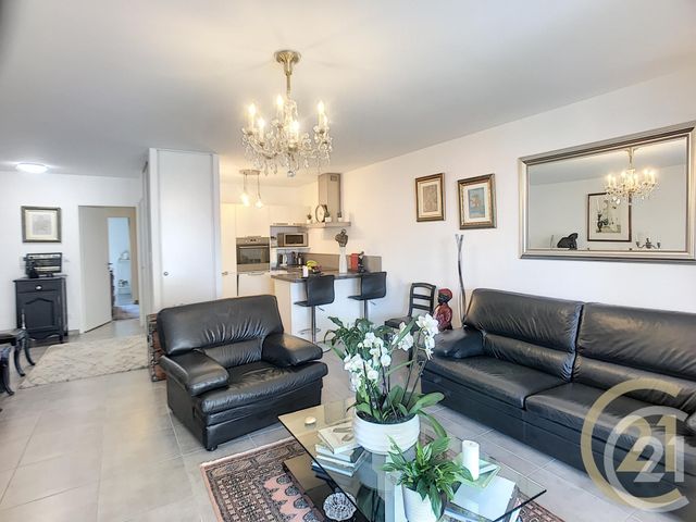 Afficher la photo en grand Appartement F3 à vendre - 3 pièces - 72.55 m2 - PERPIGNAN - 66 - LANGUEDOC-ROUSSILLON - Century 21 Terres Catalanes