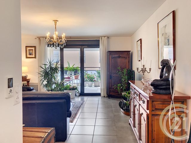Afficher la photo en grand Appartement F3 à vendre - 3 pièces - 72.55 m2 - PERPIGNAN - 66 - LANGUEDOC-ROUSSILLON - Century 21 Terres Catalanes