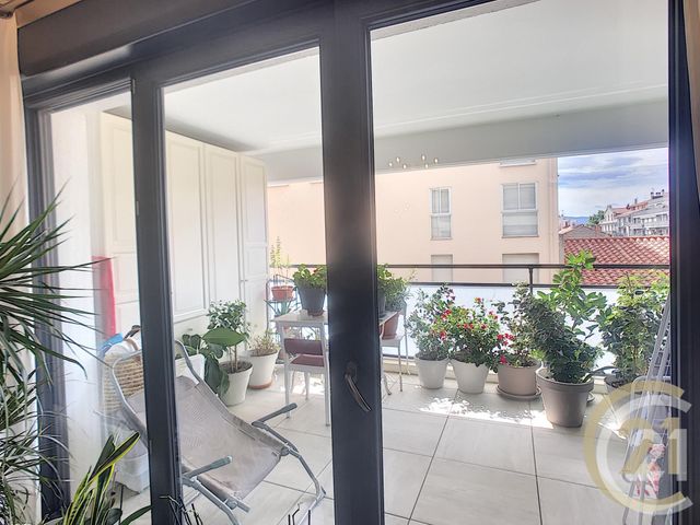 Afficher la photo en grand Appartement F3 à vendre - 3 pièces - 72.55 m2 - PERPIGNAN - 66 - LANGUEDOC-ROUSSILLON - Century 21 Terres Catalanes