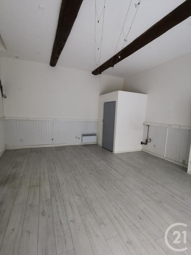 Afficher la photo en grand commerce à vendre - 31.76 m2 - THUIR - 66 - LANGUEDOC-ROUSSILLON - Century 21 Terres Catalanes