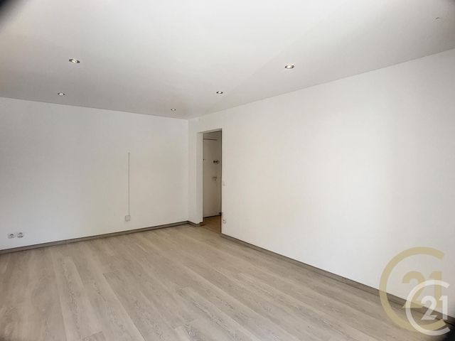 Afficher la photo en grand Appartement F2 à vendre - 2 pièces - 38.83 m2 - PERPIGNAN - 66 - LANGUEDOC-ROUSSILLON - Century 21 Terres Catalanes