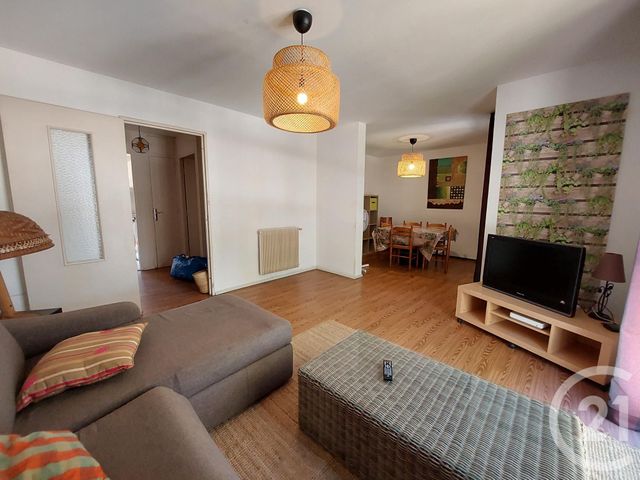 Appartement F4 à vendre - 4 pièces - 82.99 m2 - 66 - LANGUEDOC-ROUSSILLON - Century 21 Terres Catalanes