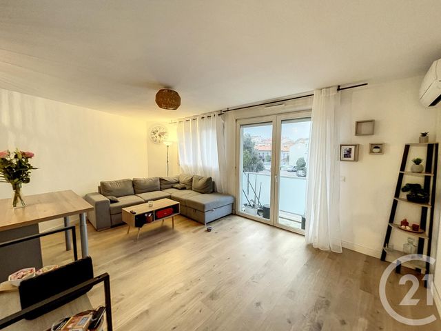 Appartement F3 à vendre - 3 pièces - 55.15 m2 - PERPIGNAN - 66 - LANGUEDOC-ROUSSILLON - Century 21 Terres Catalanes