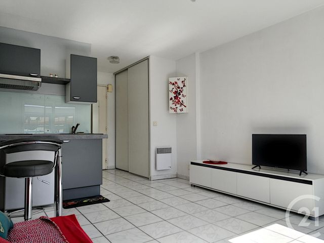 Appartement F1 à louer - 1 pièce - 23.04 m2 - PERPIGNAN - 66 - LANGUEDOC-ROUSSILLON - Century 21 Terres Catalanes