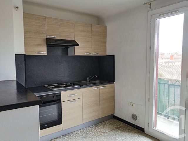 Appartement F2 à louer - 2 pièces - 41.29 m2 - PERPIGNAN - 66 - LANGUEDOC-ROUSSILLON - Century 21 Terres Catalanes