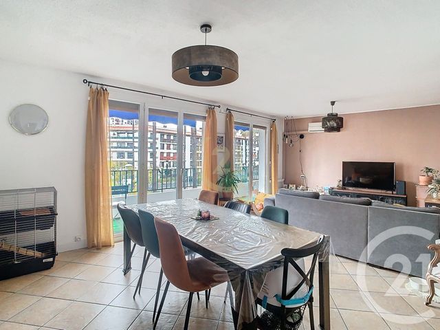 Appartement F4 à vendre - 4 pièces - 100.16 m2 - PERPIGNAN - 66 - LANGUEDOC-ROUSSILLON - Century 21 Terres Catalanes