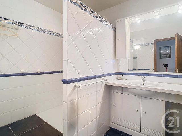 Appartement F4 à vendre - 4 pièces - 121.17 m2 - PERPIGNAN - 66 - LANGUEDOC-ROUSSILLON - Century 21 Terres Catalanes