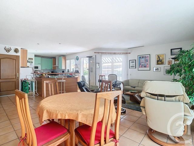 Appartement F4 à vendre - 4 pièces - 121.17 m2 - PERPIGNAN - 66 - LANGUEDOC-ROUSSILLON - Century 21 Terres Catalanes