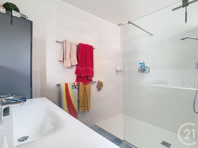Appartement F4 à vendre - 4 pièces - 121.17 m2 - PERPIGNAN - 66 - LANGUEDOC-ROUSSILLON - Century 21 Terres Catalanes
