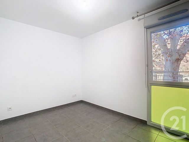 Appartement T3 à vendre - 3 pièces - 61.0 m2 - PERPIGNAN - 66 - LANGUEDOC-ROUSSILLON - Century 21 Terres Catalanes