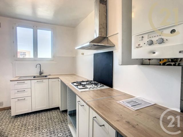 Appartement F3 à louer - 3 pièces - 59.81 m2 - PERPIGNAN - 66 - LANGUEDOC-ROUSSILLON - Century 21 Terres Catalanes