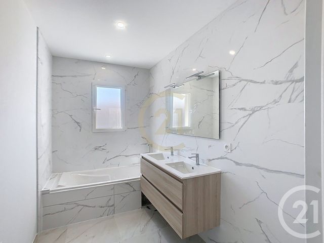 Afficher la photo en grand maison à vendre - 4 pièces - 103.59 m2 - PERPIGNAN - 66 - LANGUEDOC-ROUSSILLON - Century 21 Terres Catalanes