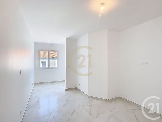 Afficher la photo en grand maison à vendre - 4 pièces - 103.59 m2 - PERPIGNAN - 66 - LANGUEDOC-ROUSSILLON - Century 21 Terres Catalanes
