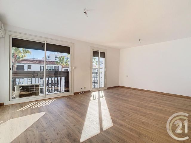 Appartement F3 à louer - 3 pièces - 70.96 m2 - PERPIGNAN - 66 - LANGUEDOC-ROUSSILLON - Century 21 Terres Catalanes