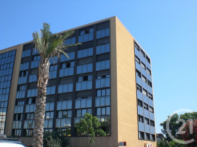 Appartement F1 à louer - 1 pièce - 20.93 m2 - PERPIGNAN - 66 - LANGUEDOC-ROUSSILLON - Century 21 Terres Catalanes