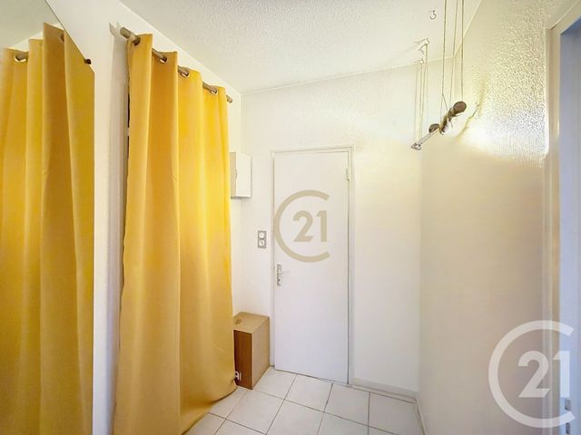 Appartement F3 à vendre - 3 pièces - 74.0 m2 - PERPIGNAN - 66 - LANGUEDOC-ROUSSILLON - Century 21 Terres Catalanes